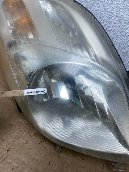 2006-2008 Toyota Yaris Hatchback Right Passenger Halogen Headlight Oem AB6973 DW4