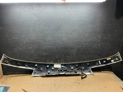 2016 to 2020 Kia Sorento Rear Trunk Liftgate Camera Cover Panel Oem Y2047 DG6