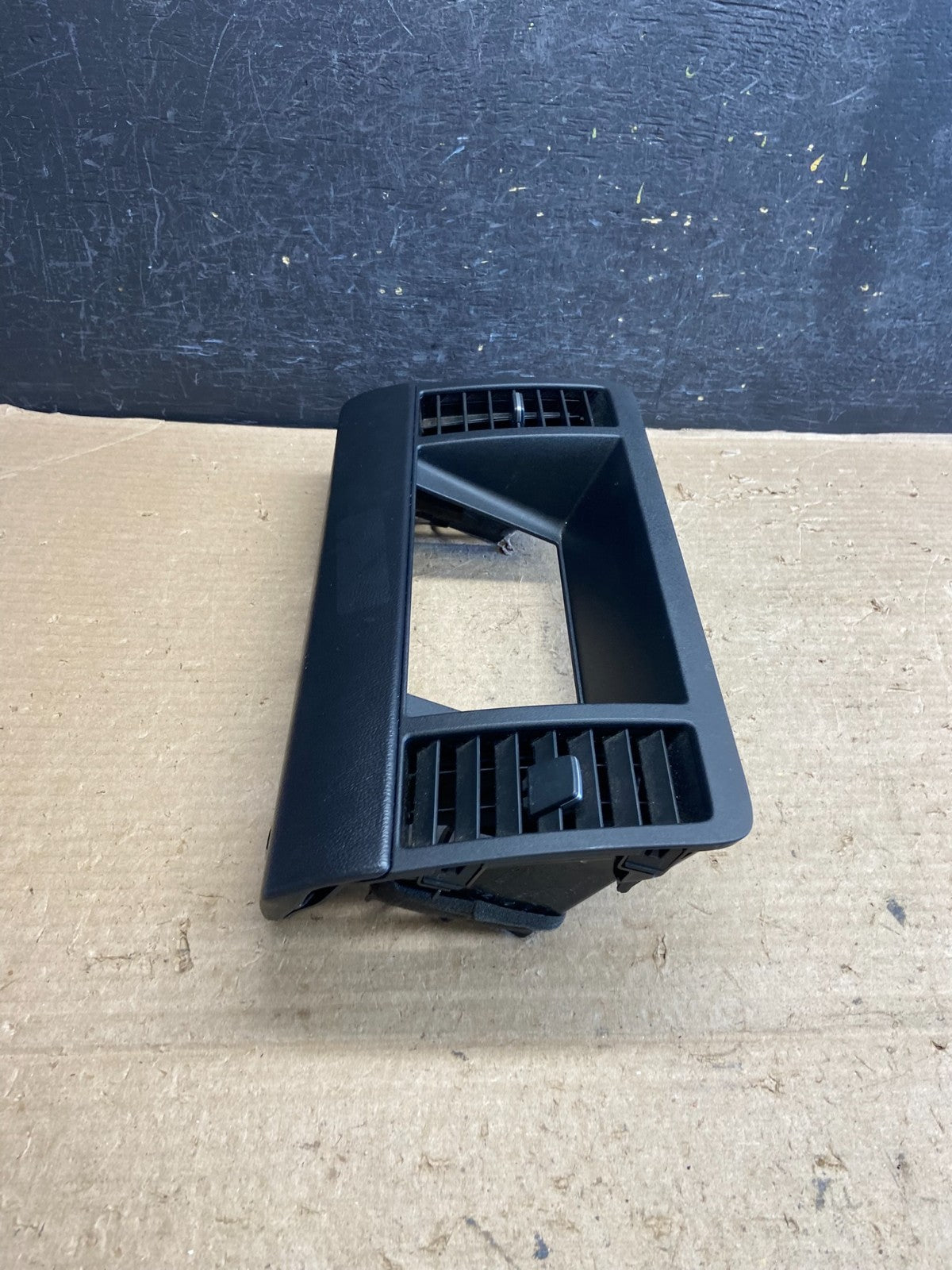 2003-2007 Nissan Murano Radio Center Console Display Bezel Air Vent OE ah5153 DG2