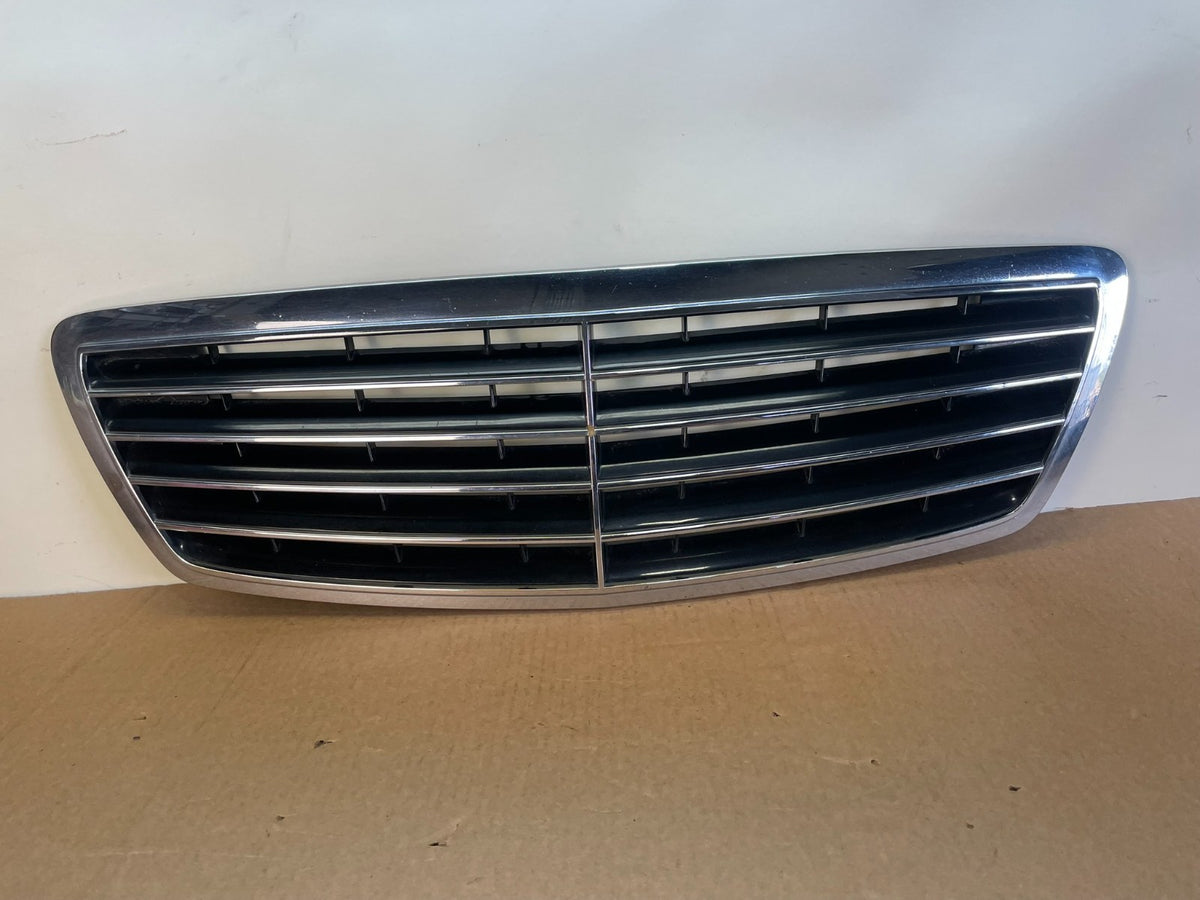 2003 to 2006 Mercedes Benz S-Class Front Grille AH0205 DG0