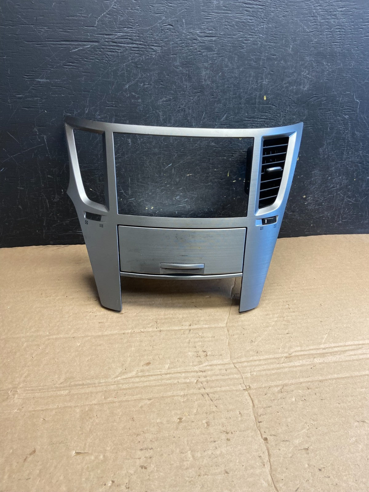 2010-2014 Subaru Legacy Outback Vent Radio Panel Trim Bezel AF1937 DG0