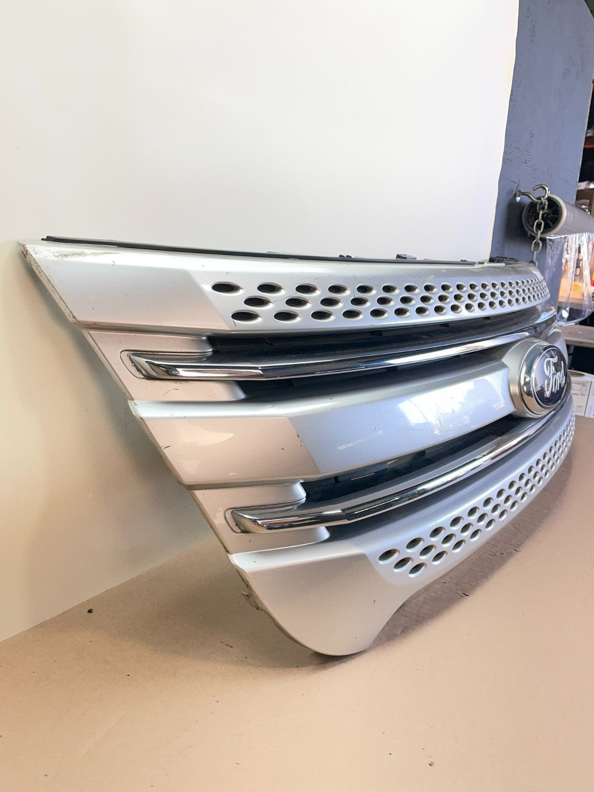 2011 to 2015 Ford Explorer Upper Front Grill Grille AG1010 DG2