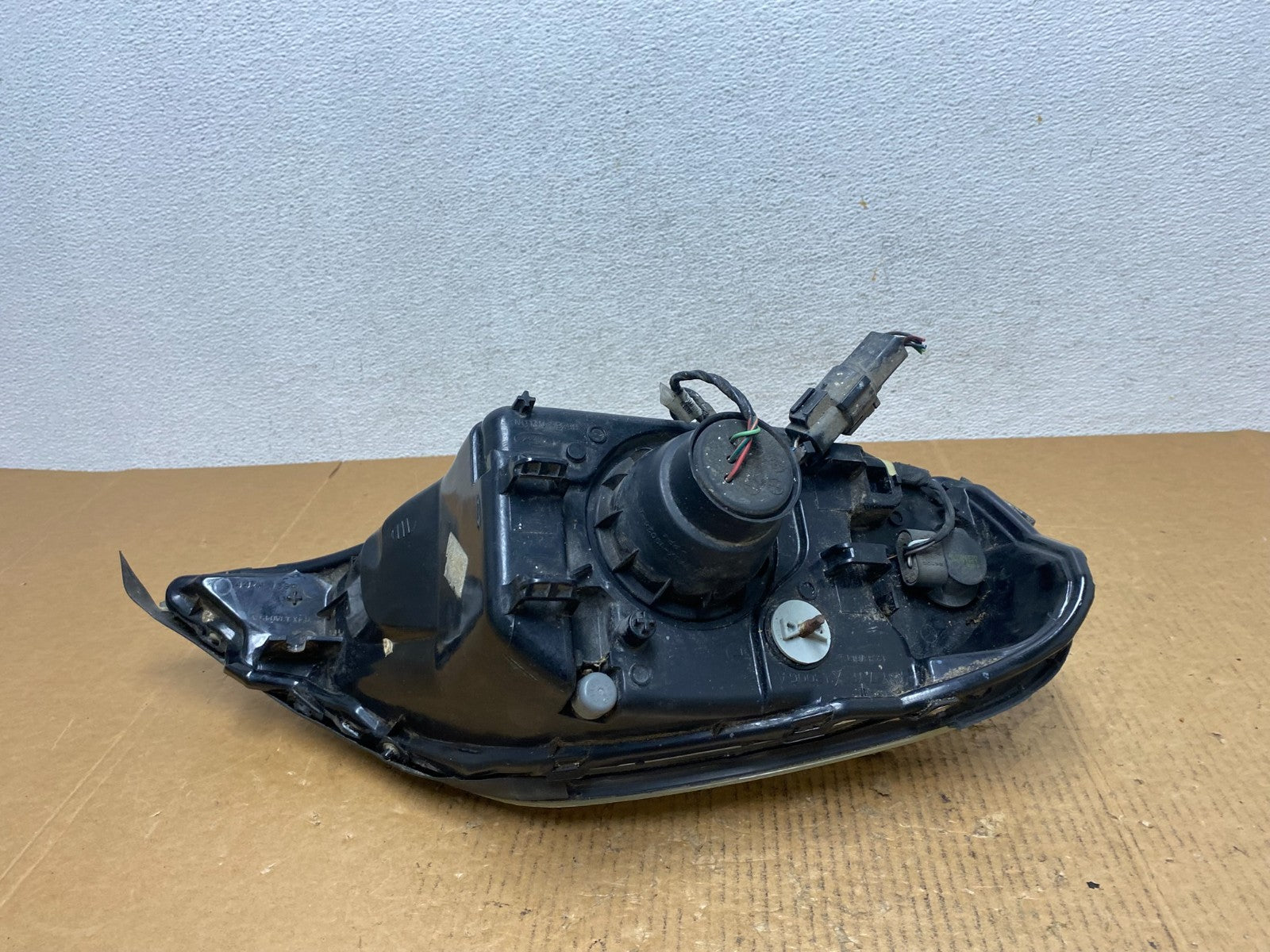 2000 to 2005 Mercury Sable Left Driver LH Side Halogen Headlight AE1425 DW5