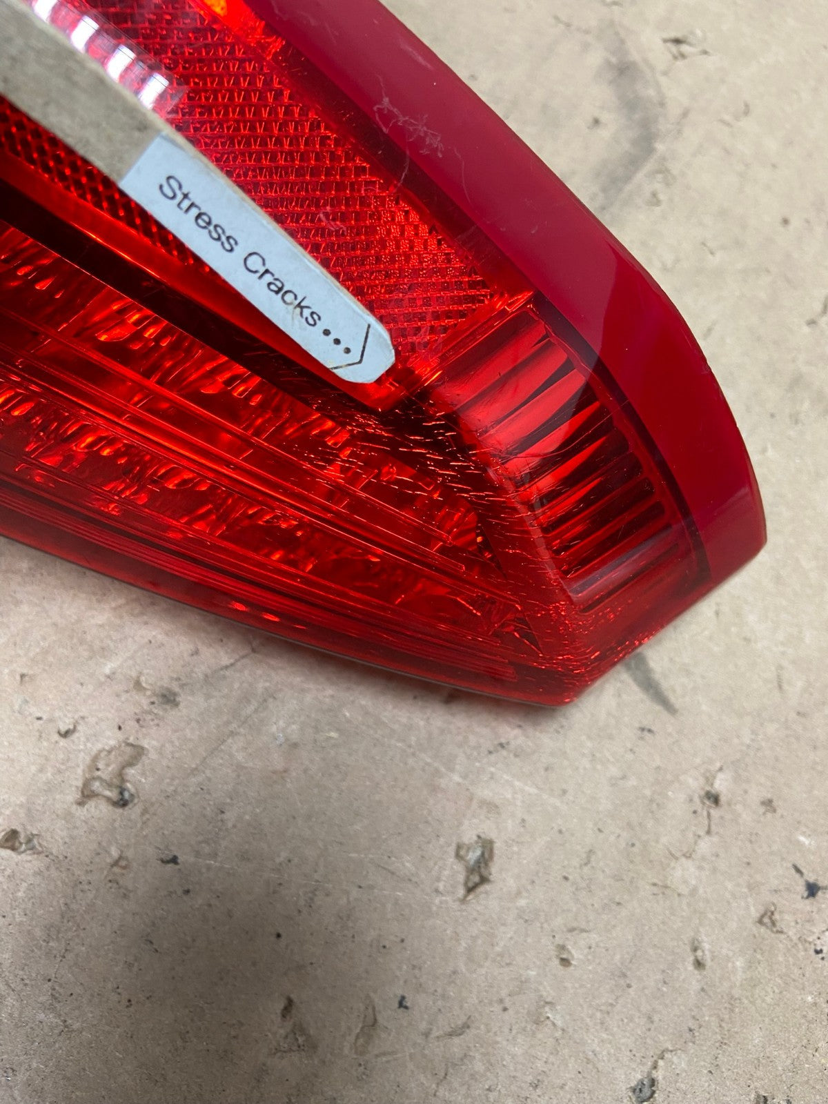 2006 to 2011 Cadillac DTS Left Driver Lh Side LED Tail light AG4220 LK4