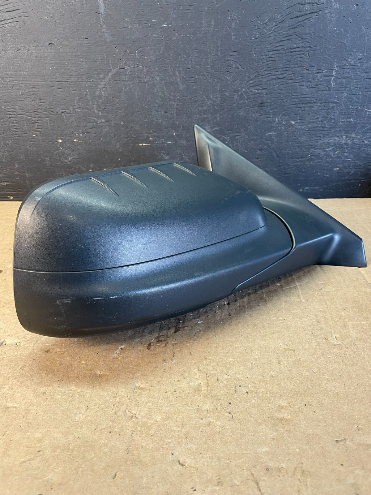 2016 to 2019 Ford Explorer Right Passenger Side View Door Mirror ad0378 DG1