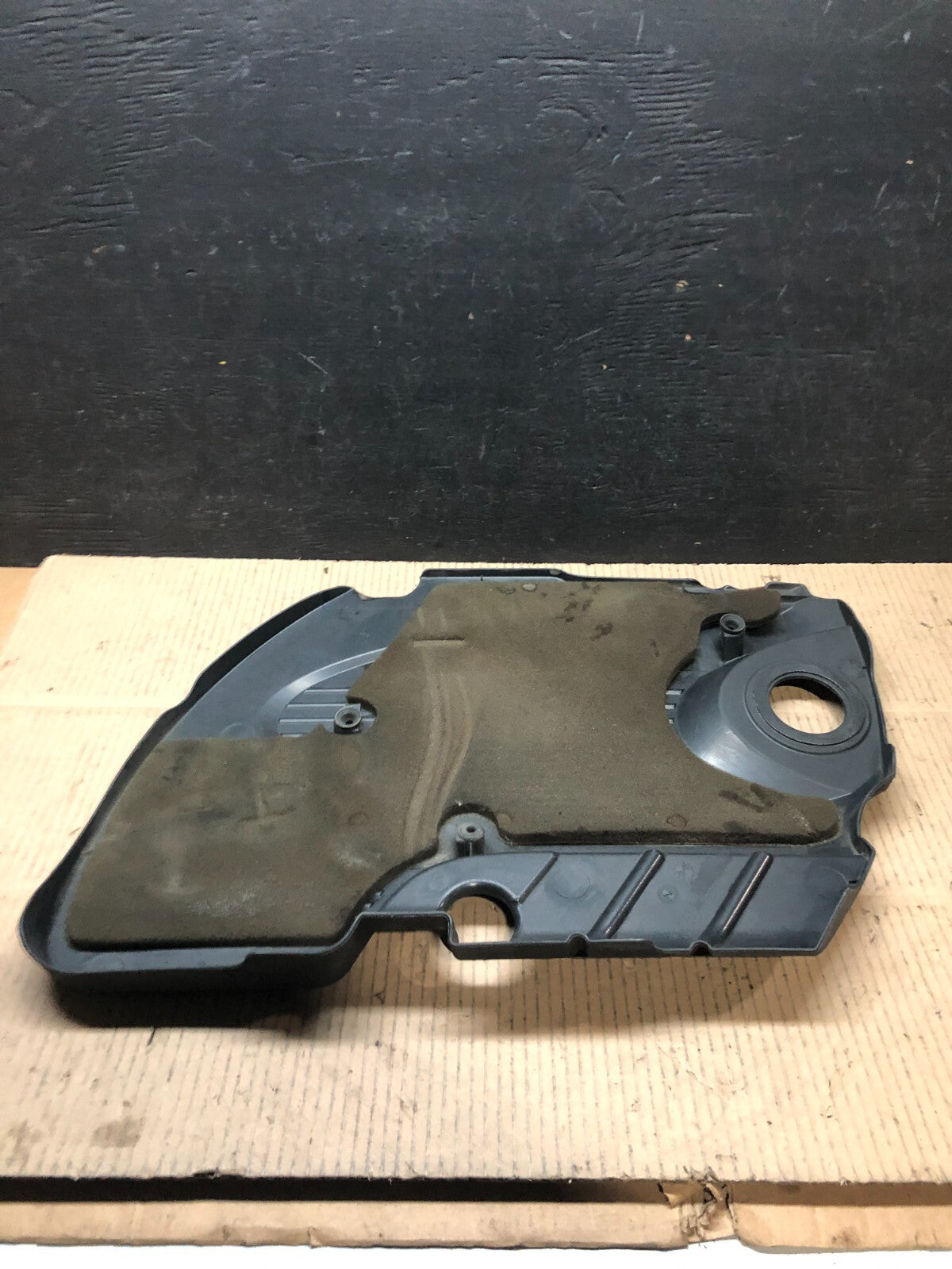 2006 2011 Chevrolet Impala V6 VVT Engine Cover Shield G5953 DG14