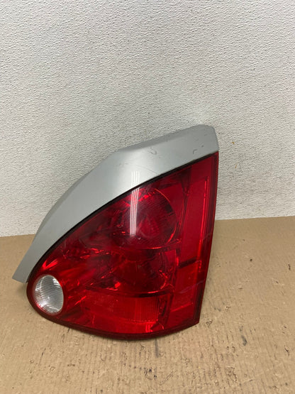 2004 2005 2006 2007 2008 Nissan Maxima Right Passenger Tail Light AE7109 LK0