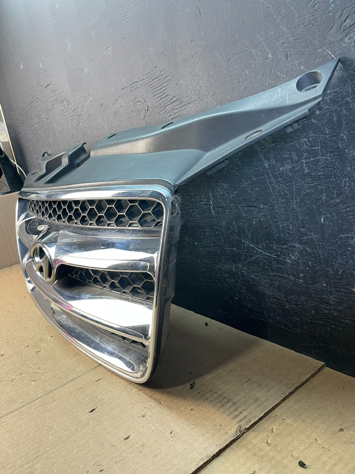2007 to 2009 Hyundai Santa Fe Front Upper Grill Grille AD0446 DG1