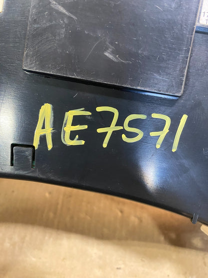 2002 GMC Yukon Speedometer Cluster Gauge AE7571 DG6