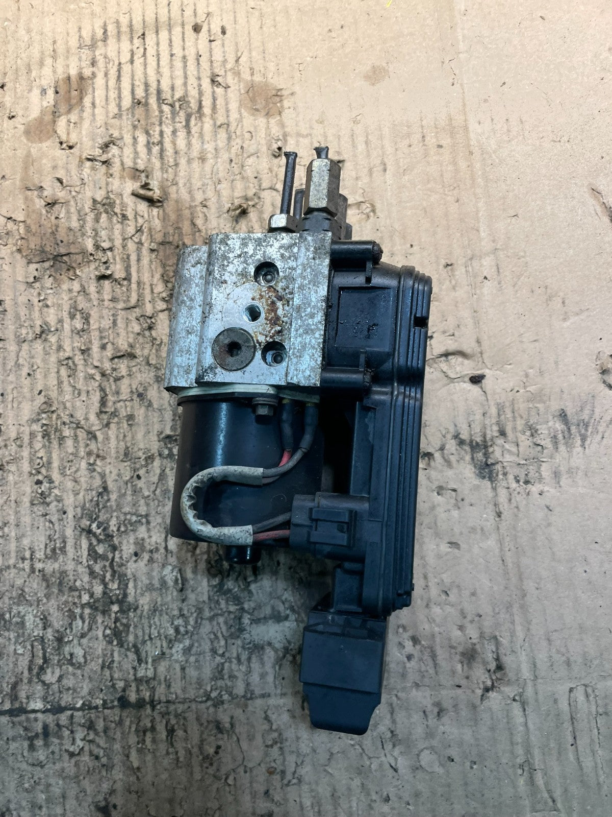 2004 2007 Ford E250 E350 Econoline Anti-Lock ABS Antilock Brake Pump v2293 DG1