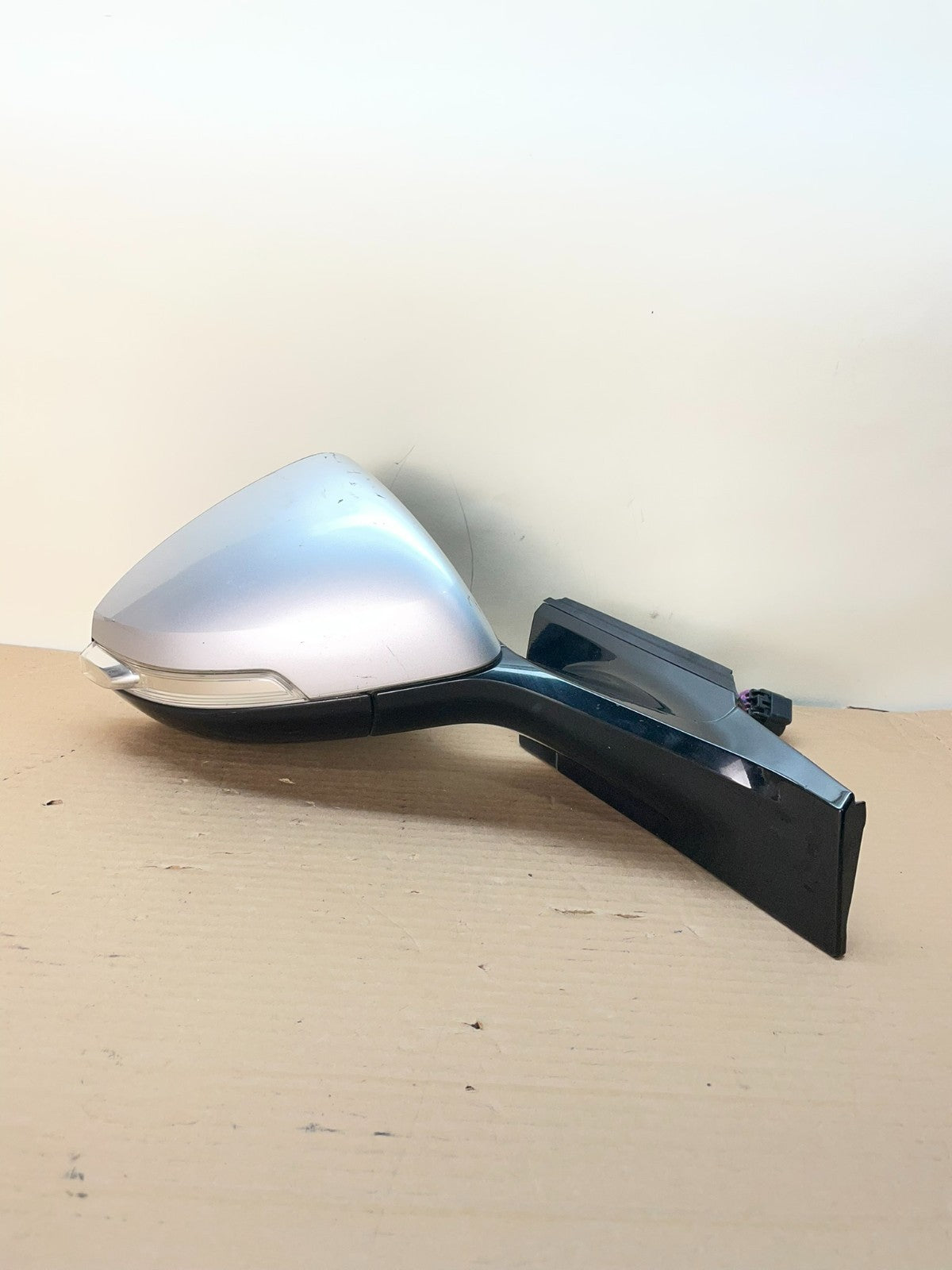 2011 - 2015 Chevrolet Volt Right Passenger RH View Door Mirror AH8726 DG0