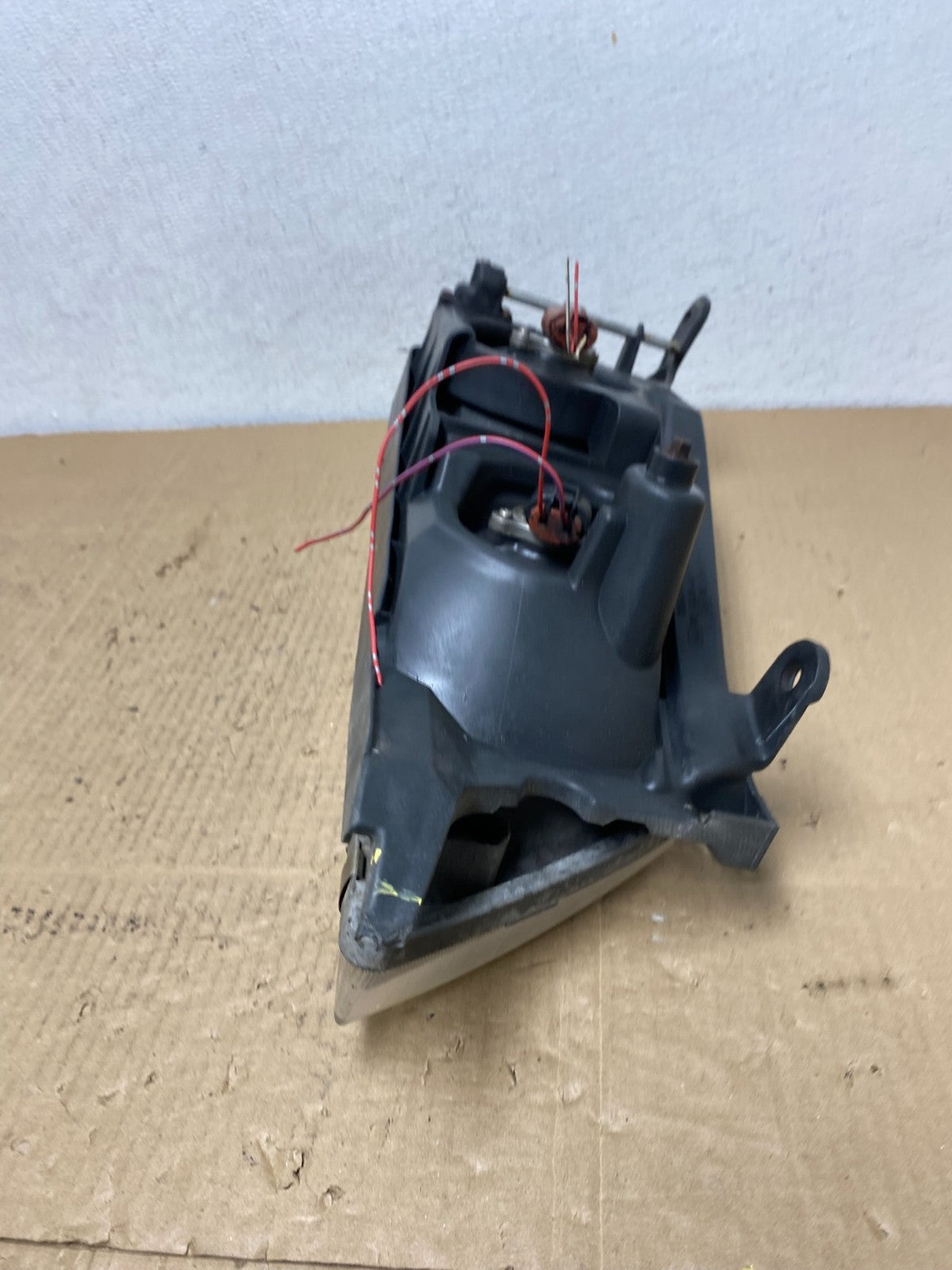 1995 to 1998 Nissan Sentra Left Driver LH Side Halogen Headlight AC3916 DG5