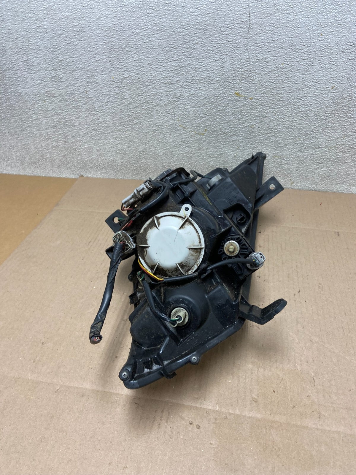 2003 to 2007 Nissan Murano Headlight Xenon HID Right Passenger Z3873 DW7