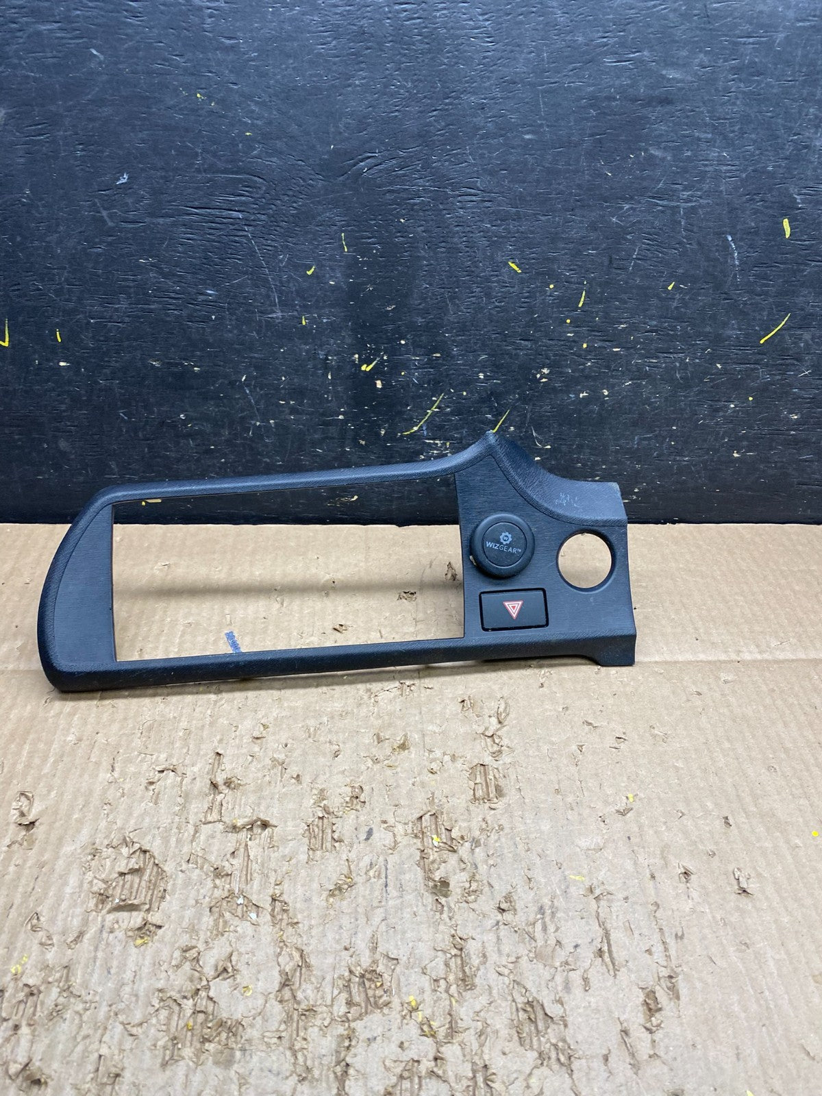 2010 to 2012 Toyota Prius Radio CD Player Screen Bezel Trim OEM v7312  DG0