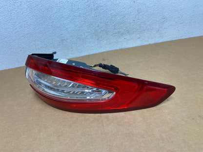 2013 to 2016 Ford Fusion Right Passenger RH Side Tail Light AD4430 LK1