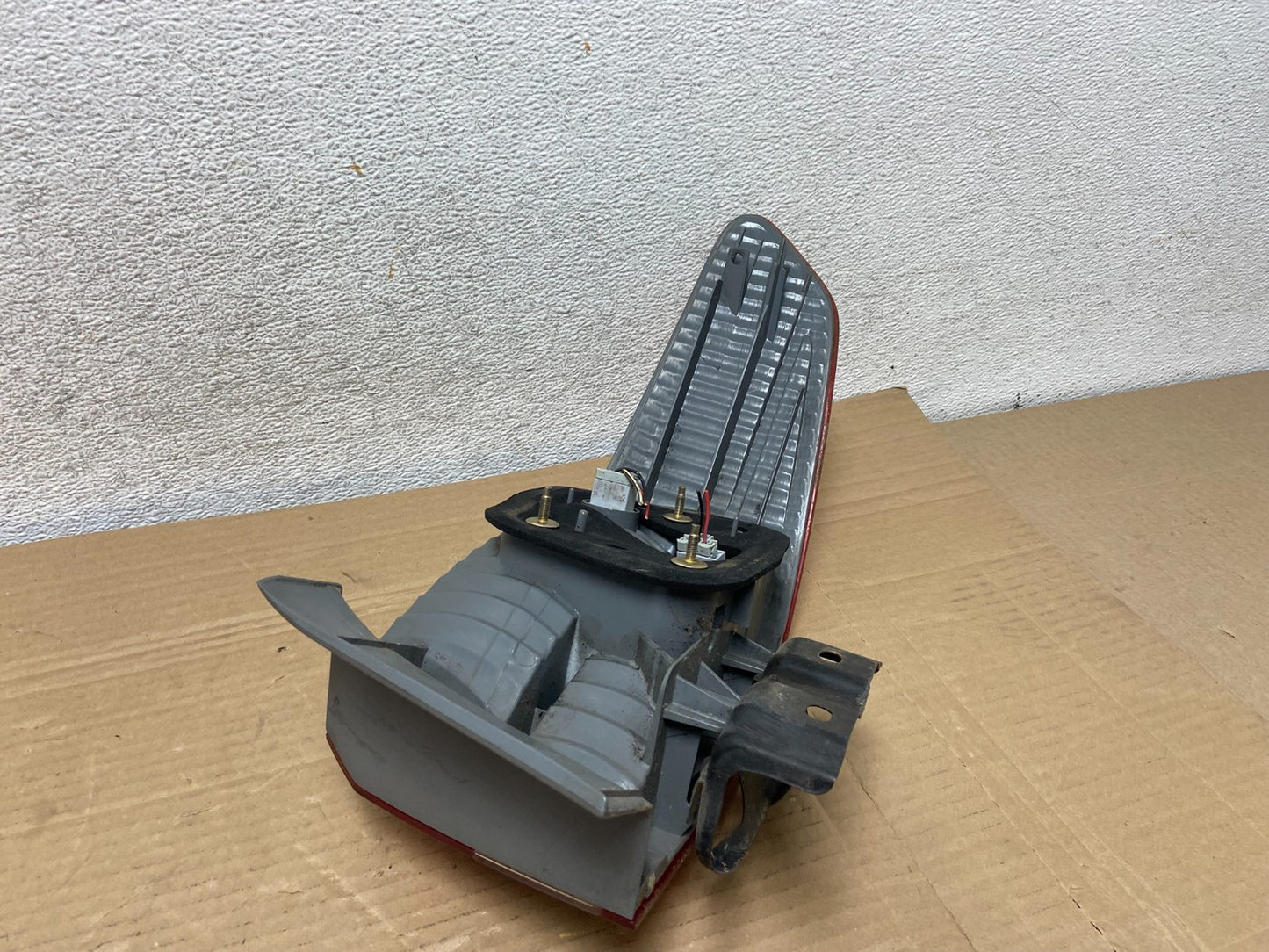 2003 to 2004 Honda Accord Sedan Left Driver Lh Side Tail Light AG8934 DW5