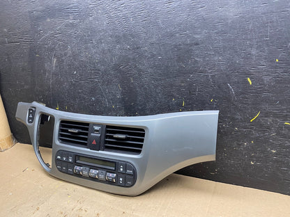 2005 to 2010 Honda Odyssey Radio Climate Control Dash Trim Bezel u5145 DG2