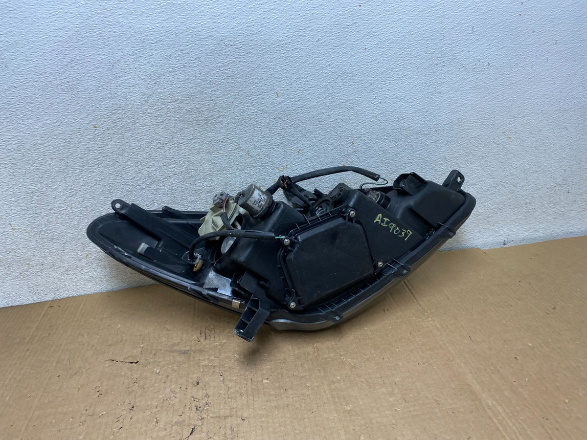 2002-2004 Lexus Es300 Es330 Left Driver Lh Headlight Xenon HID AI9039 DW8