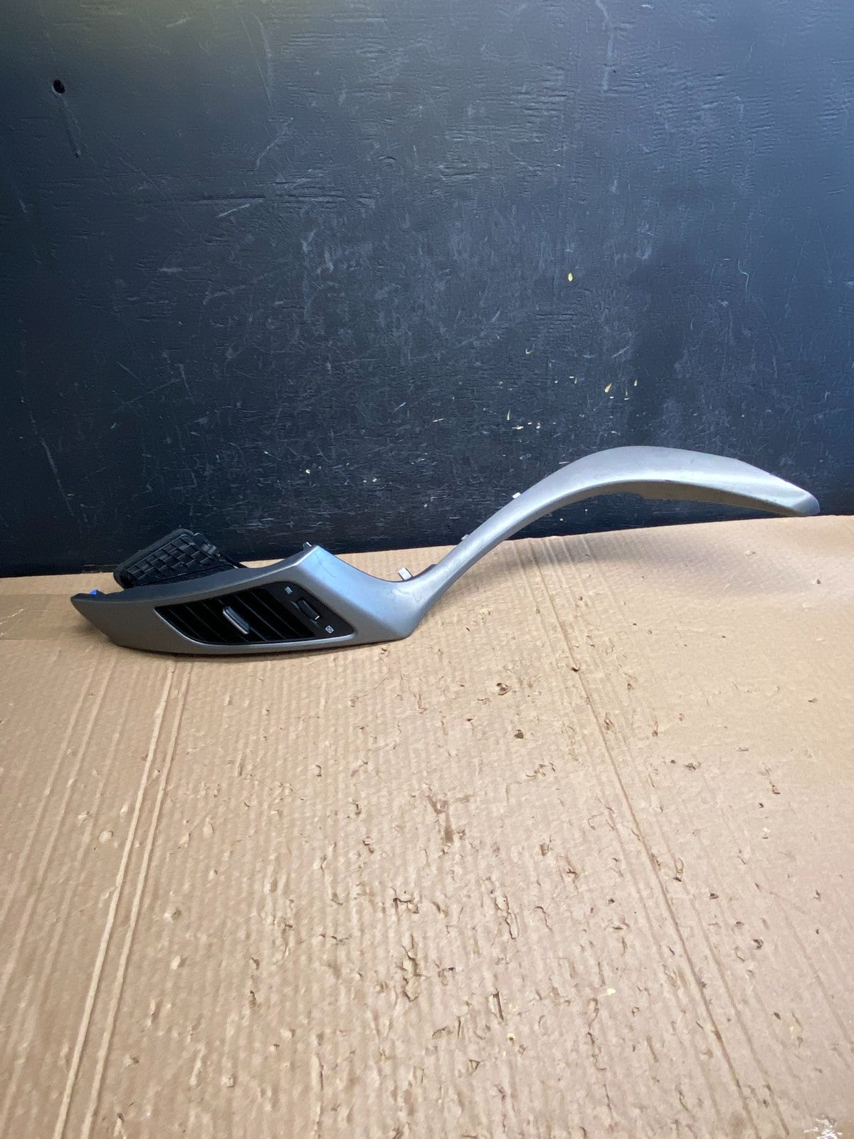 2013 to 2017 Hyundai Elantra GT Dashboard Right Air Vent AF6463 DW0