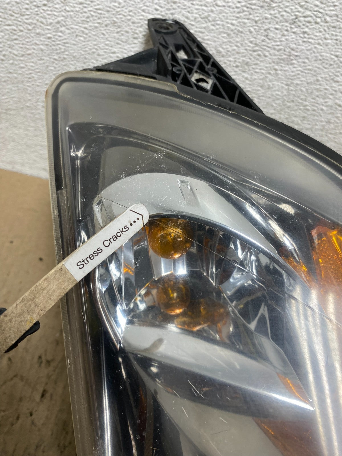 Sedan 2007 to 2009 Nissan Altima Right Passenger Halogen Headlight AF6050 DW4