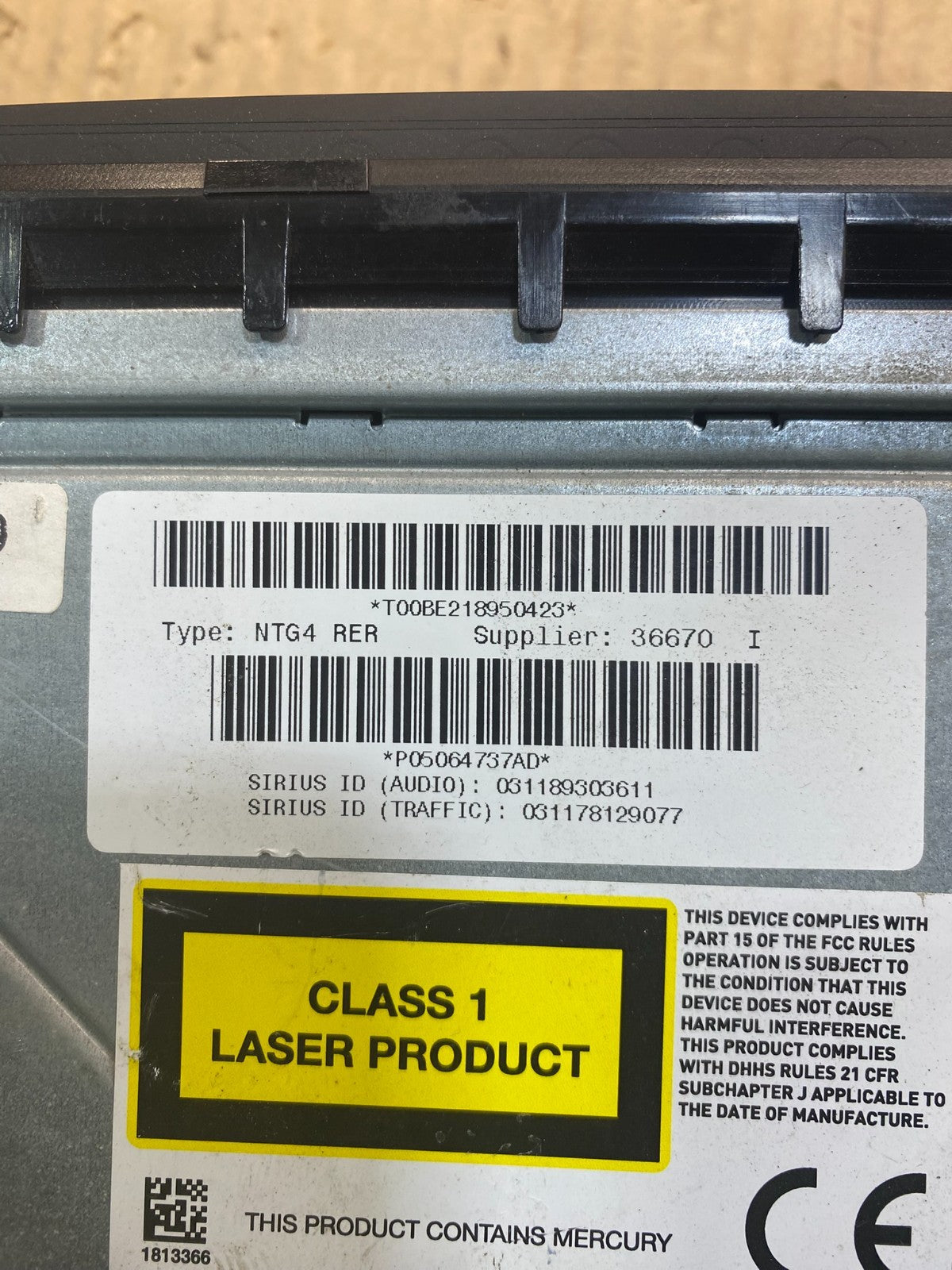 2008 2010 Jeep Dodge Chrysler Screen Display CD Player Satellite Radio AC2409 DG6