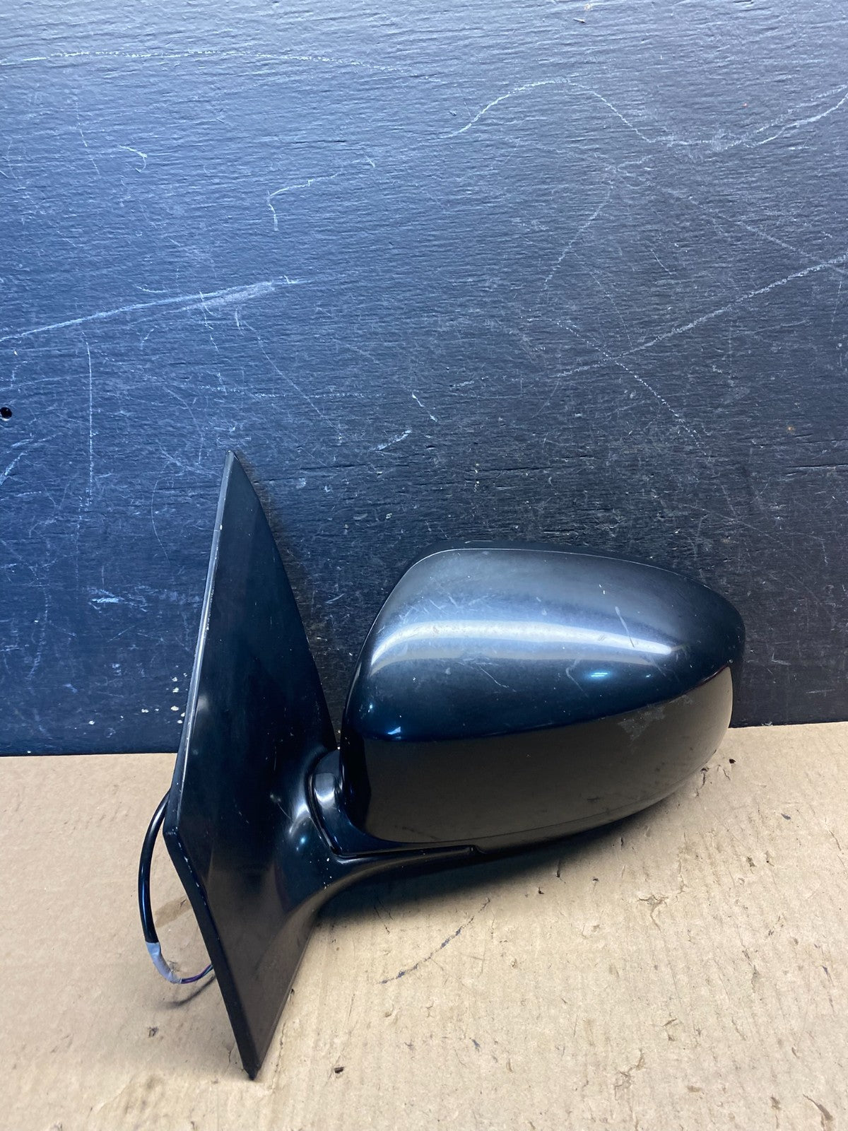 2009 to 2014 Nissan Rogue Left Driver LH Door Mirror S5127 DG0