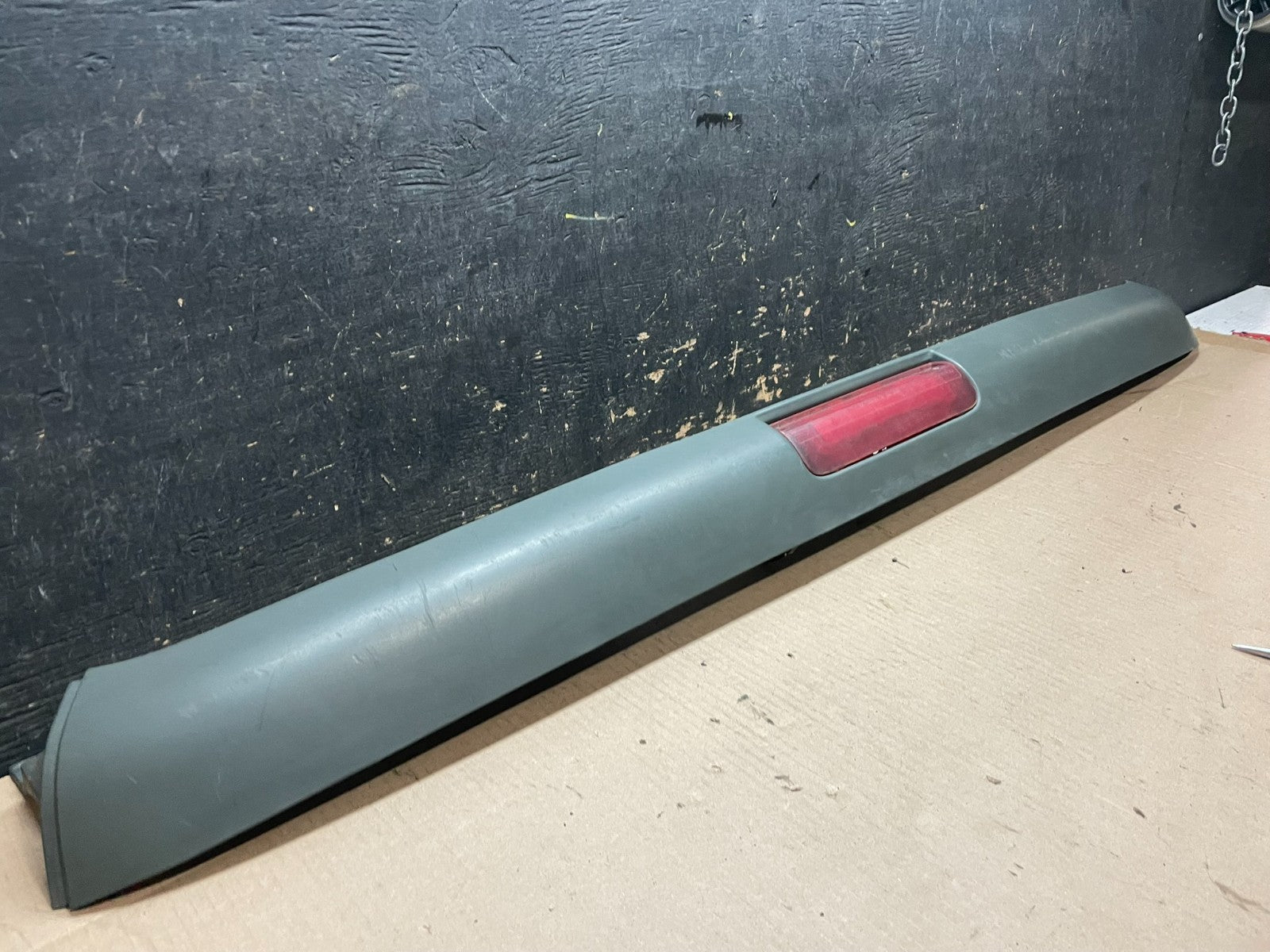 1996 to 2002 Chevrolet Express 3rd Third Brake Light Trim Spoiler z8407 DG2