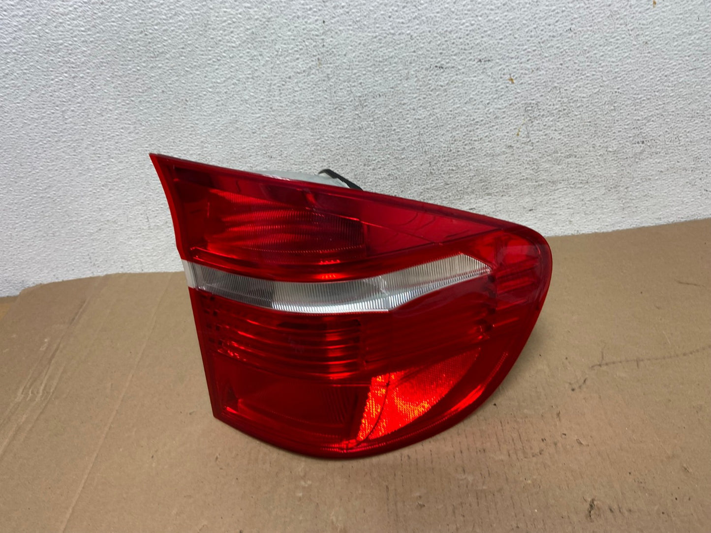 2007 to 2010 Bmw X5 E70 Right Passenger Rh Side Tail Light AD6454 LK1