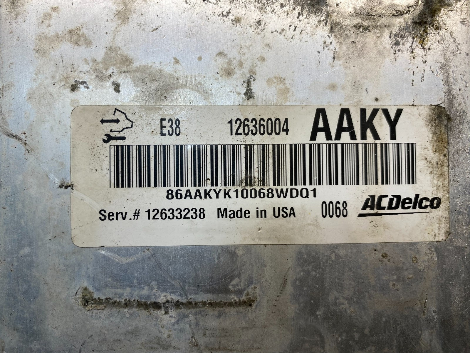 2010-2014 Chevrolet Yukon Tahoe Suburban Engine Control Module ECM ECU AD9785 DG2