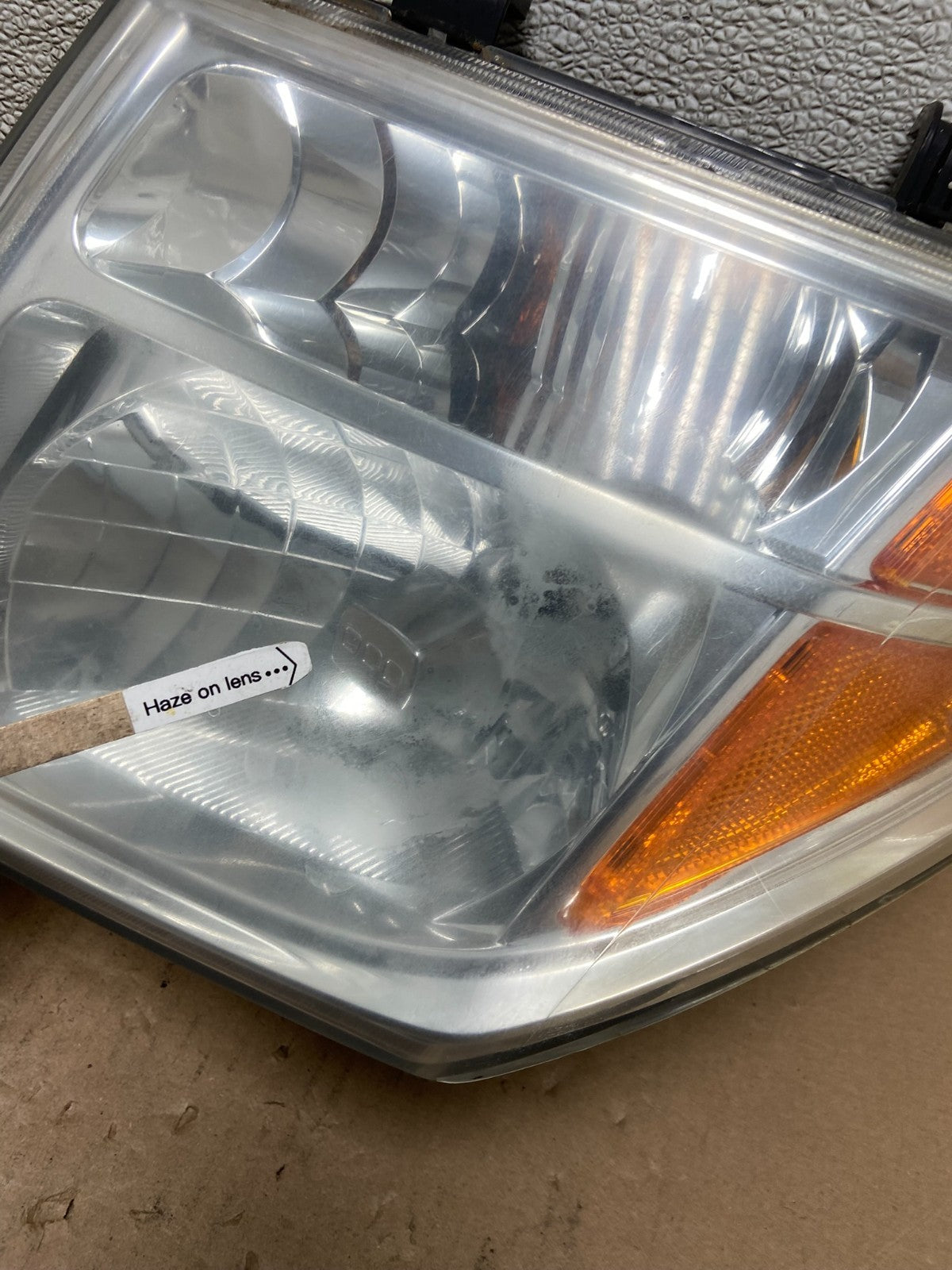 2005-2007 Nissan Pathfinder Halogen Headlight Left Driver LH AB5942 DW3