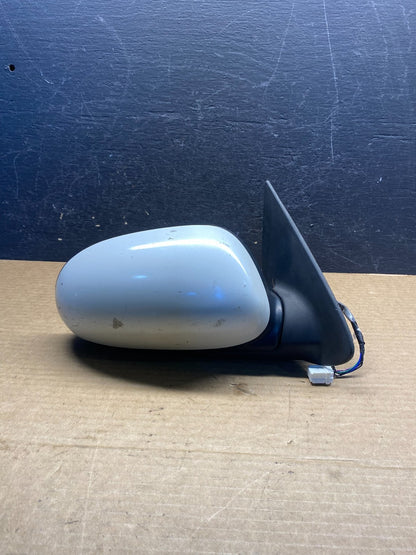 2000 to 2004 Infiniti i30 i35 Front Right Passenger View Door Mirror af7529 DG0
