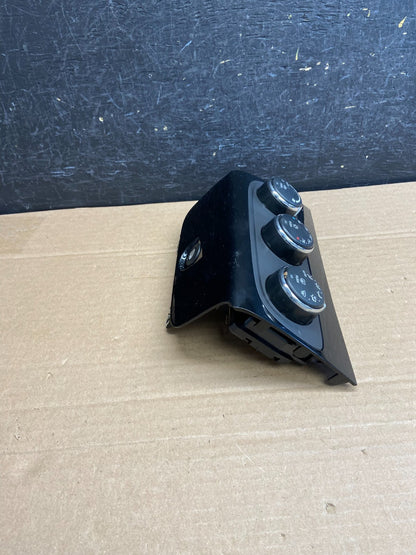 2011-2014 Chrysler 200 Heater AC Climate Switch Temperature Control ag5089 DG2