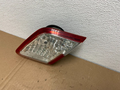 2007-2009 Toyota Camry Hybrid Right Passenger Side Inner Tail Light Oem AB68201