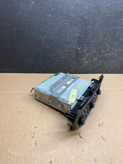 2005 to 2010 Honda Odyssey Am Fm Cd Player Radio Receiver T4451 DG2