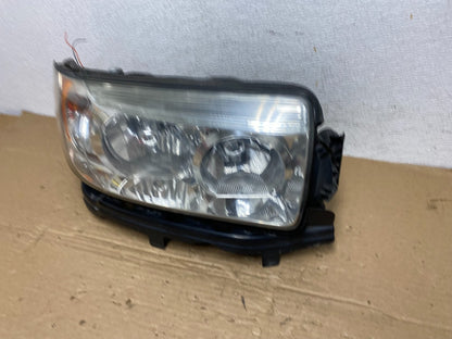 2006-2008 Subaru Forester Right Passenger Rh Headlight Halogen AD4057 DW1