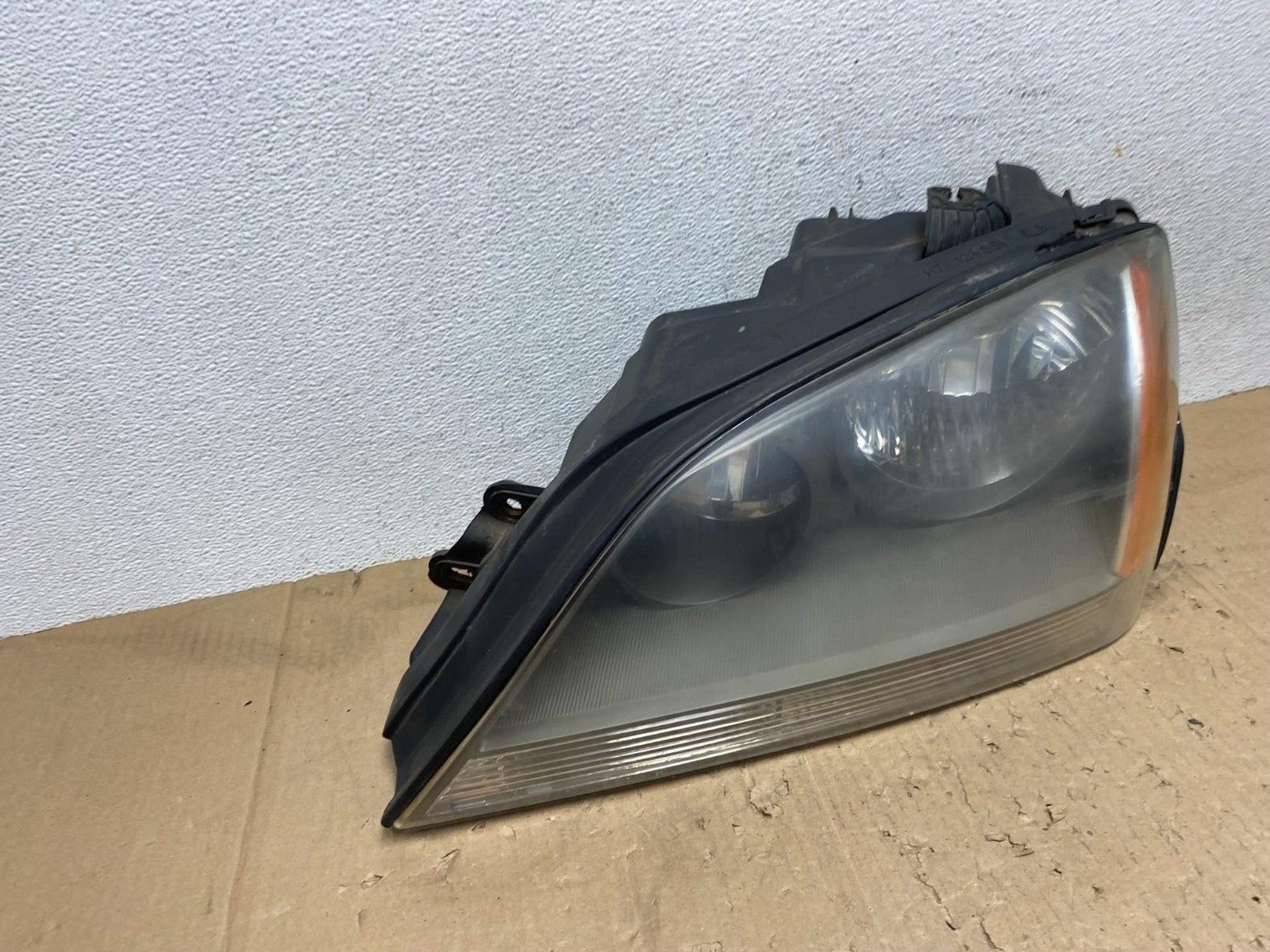 2004 2005 2006 Kia Sorento Left Driver Lh Side Headlight Halogen AE9256 DW2