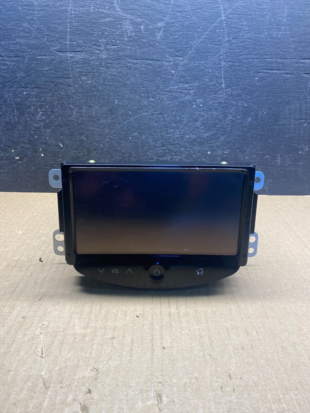 2013 2016 Chevy Sonic Radio Receiver Display Screen AM FM MP3 AG3813 DG0
