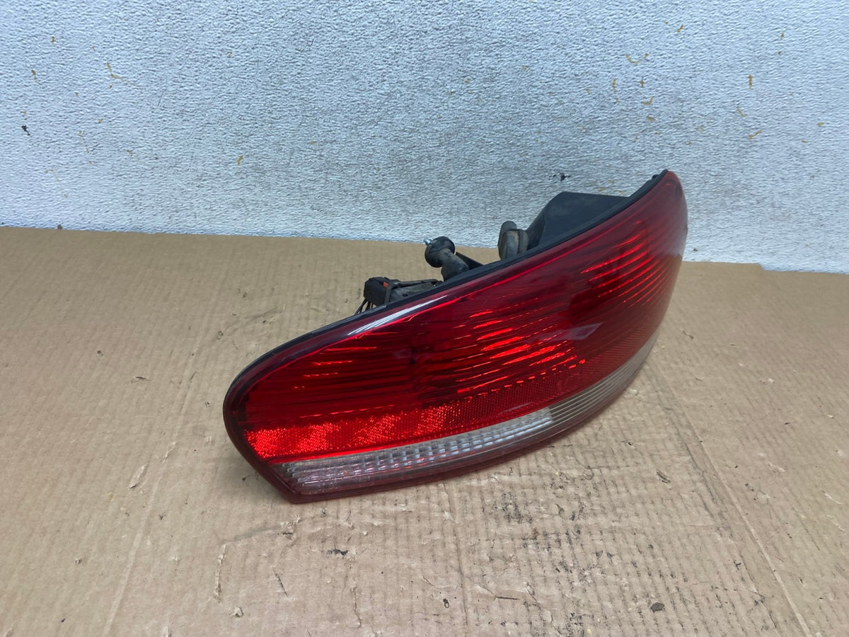 2001-2006 Chrysler Sebring Convertible Left Driver LH Tail Light AI6859 LK2