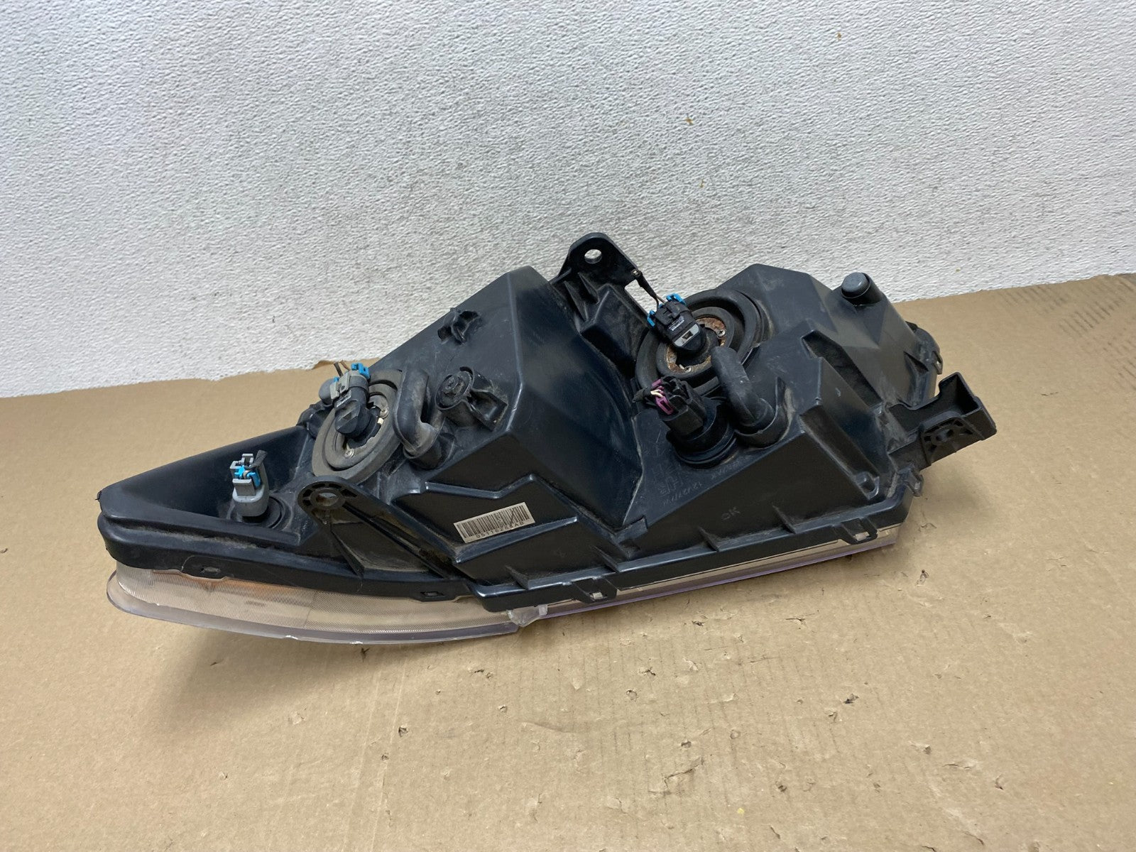 2009 to 2017 Dodge Journey Headlight Right Passenger Rh Halogen AG6908 DW5