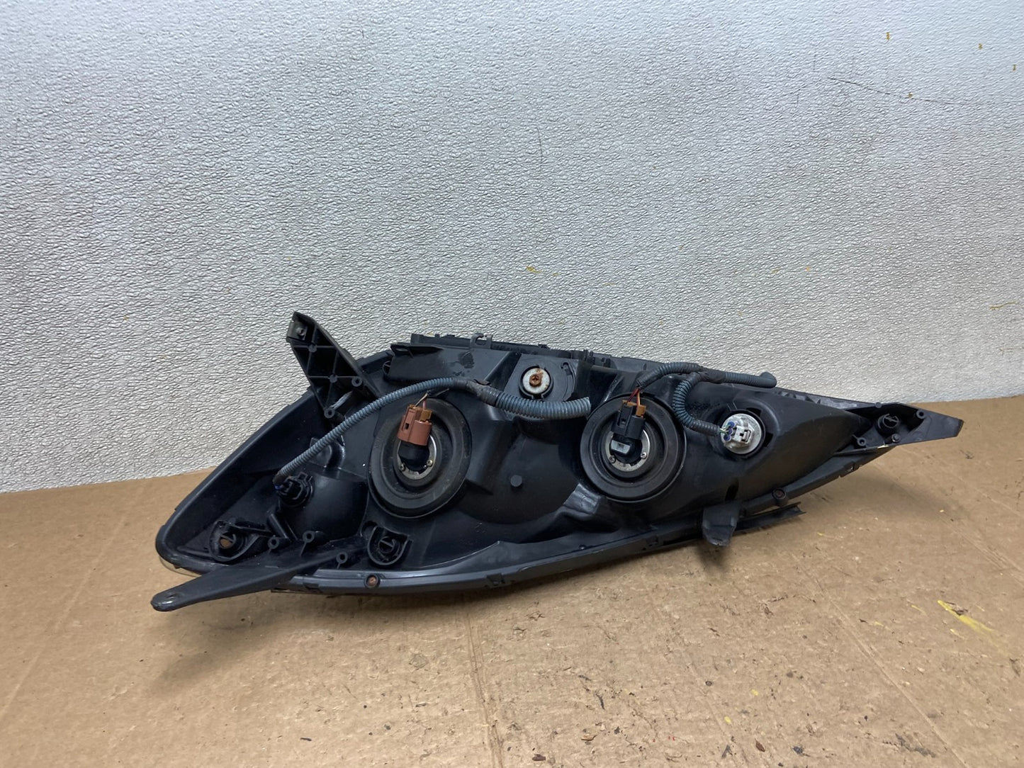 2006 to 2010 Toyota Sienna Right Passenger Rh Side Headlight Halogen AA4125 DW5