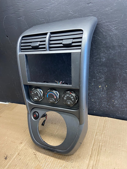 2003 to 2008 Honda Element Radio Climate Control Shifter Bezel ae2001 DG1