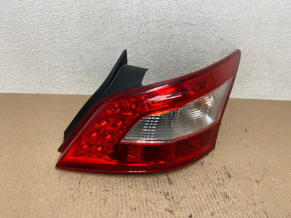 2009 2010 2011 Nissan Maxima Right Passenger RH Side Tail light AE7113 LK2