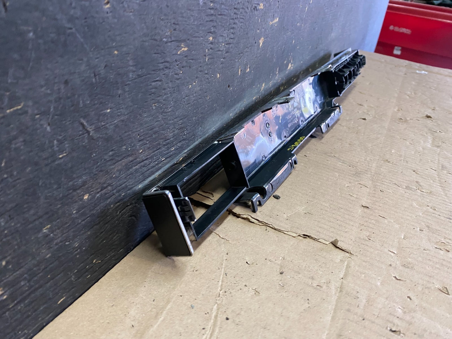 Oldsmobile Dashboard panel Trim with air vents U0182 PS6