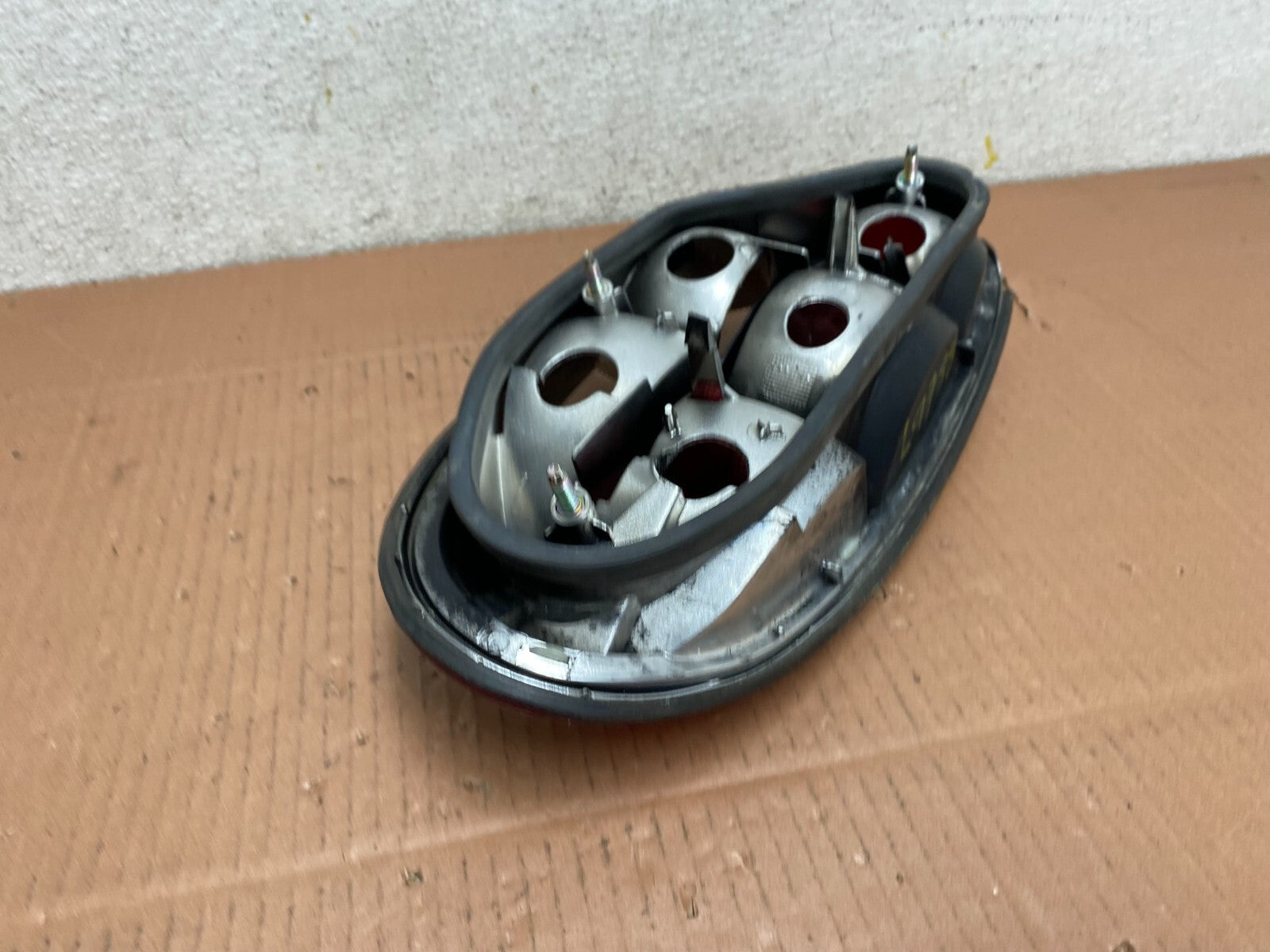 1996 to 2000 Jaguar XK8 XKR Right Passenger RH Side Tail Light L9788 DG4