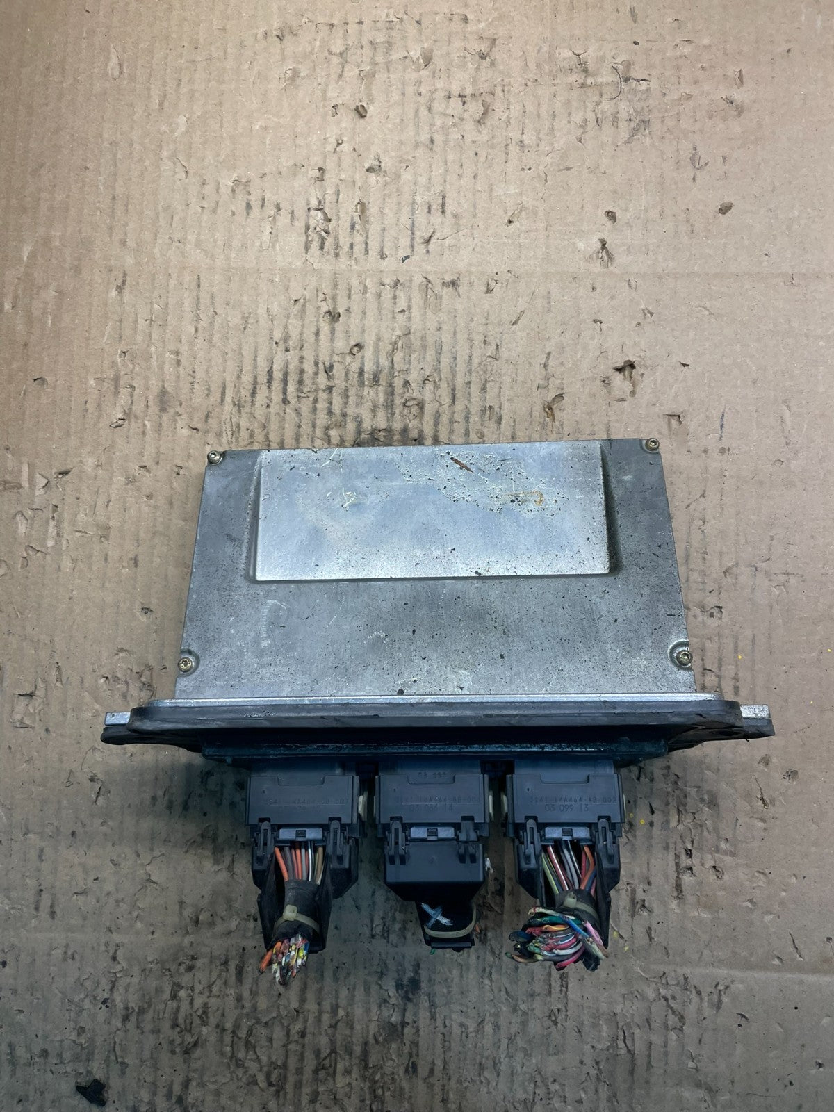2004 Ford Explorer Engine Control Computer Module 4l2a-12a650-df u9104 DG2