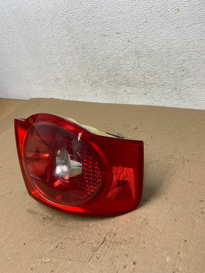 2005-2007 Volkswagen Jetta Sedan Left Driver Side Tail Light AD7684 LK1