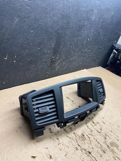 2011 to 2017 Nissan Quest Center Radio Trim Dash Panel Bezel t8881 DG1