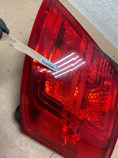 2014 to 2018 Ford Taurus Interceptor Right Passenger RH Tail Light OEM Y2604 DW3