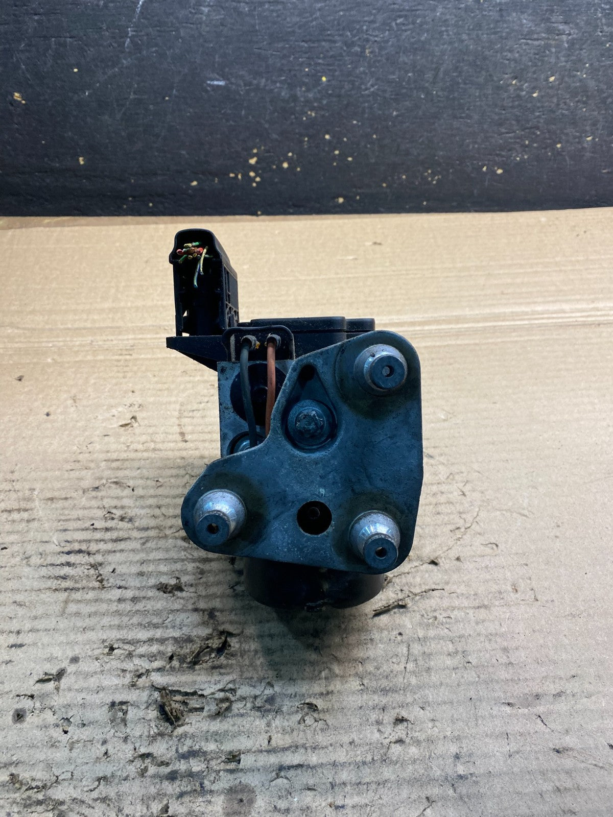 1998 1999 Mercedes E300 E320 ABS Anti Lock Brake Pump Module AA3308 DG6