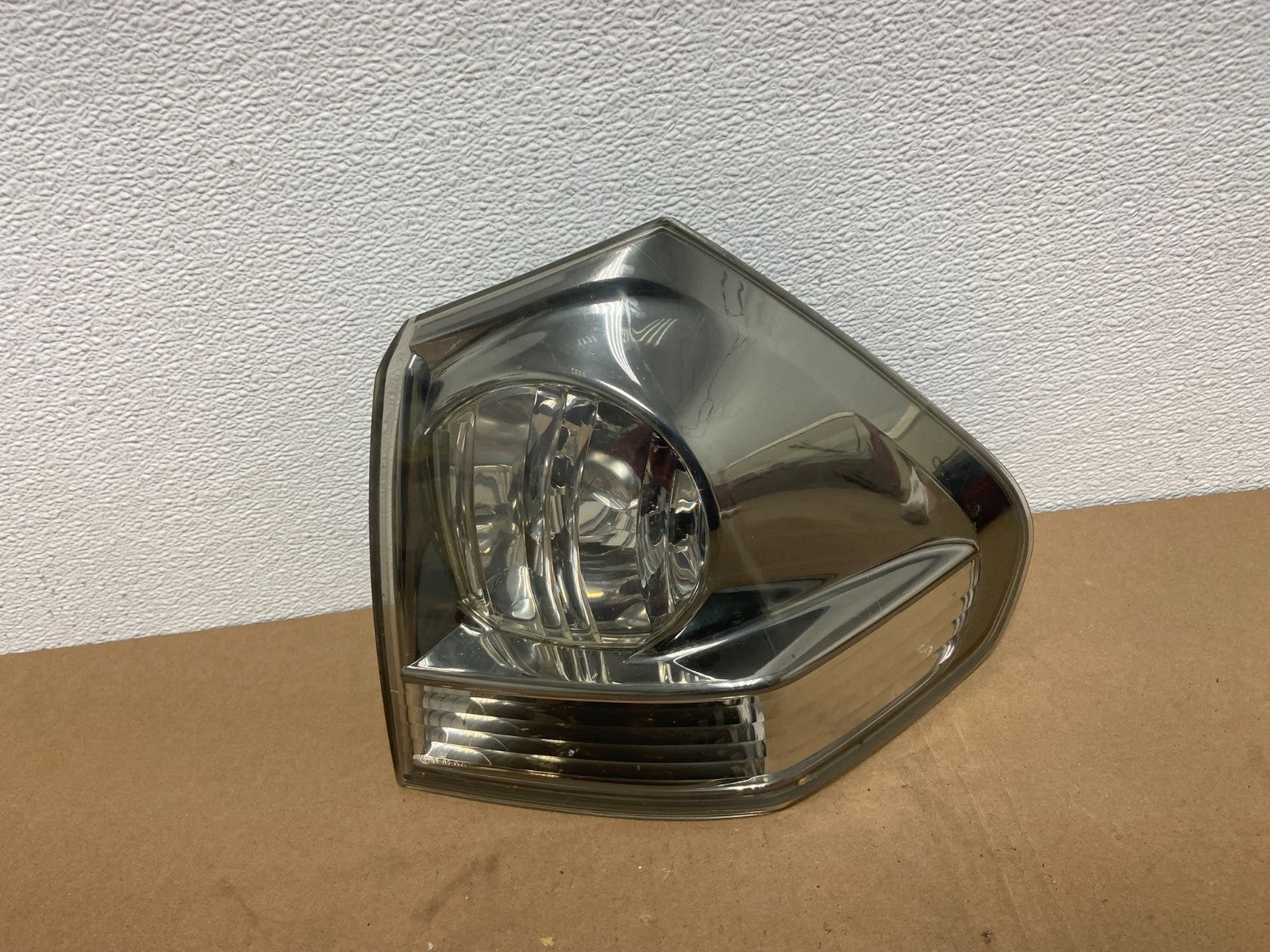 2004 to 2009 Lexus Rx350 RX330 Right Passenger Tail Light OEM AB6334 DW0